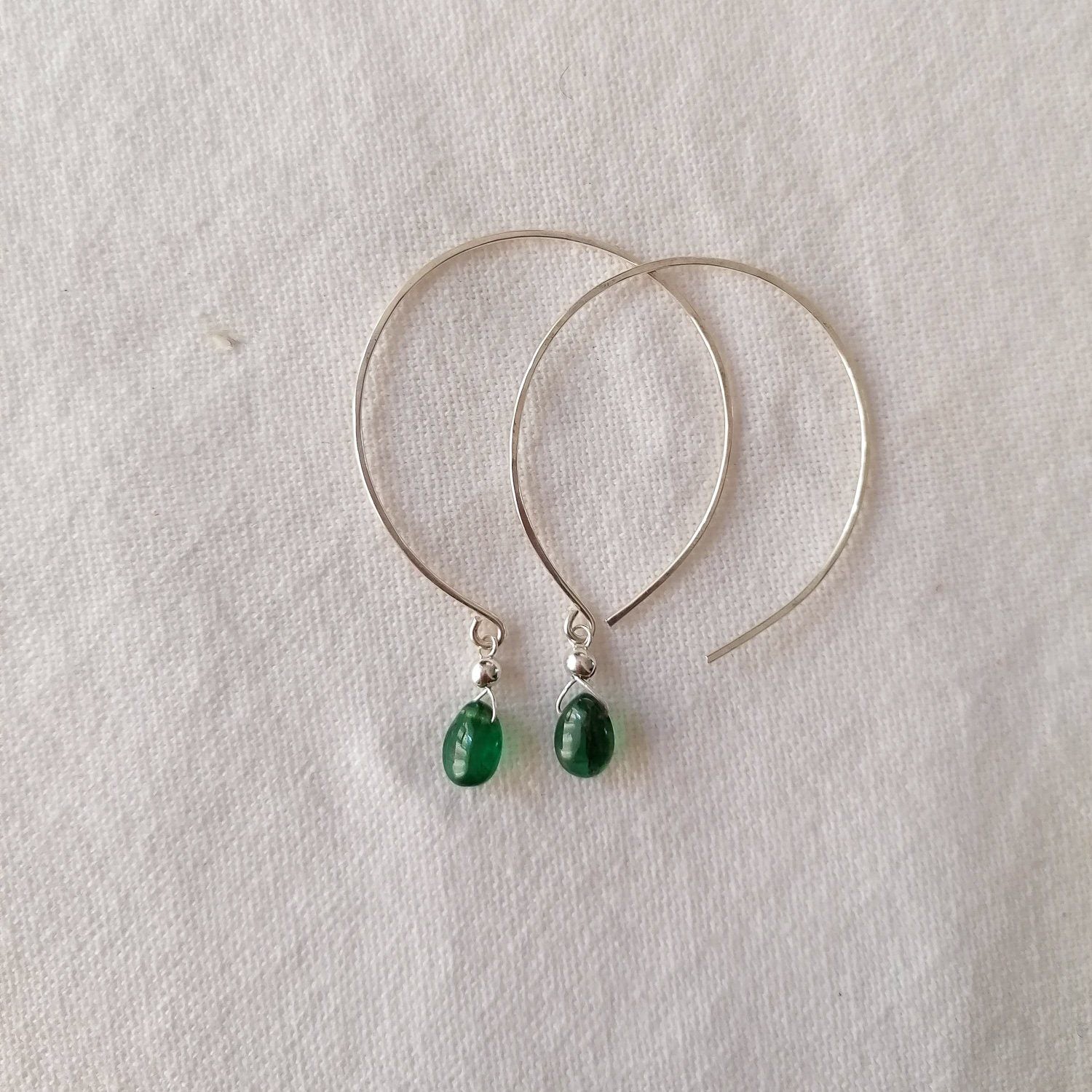 Kelly Emerald and Silver Hoop Earrings – Sayulita Sol Jewelry