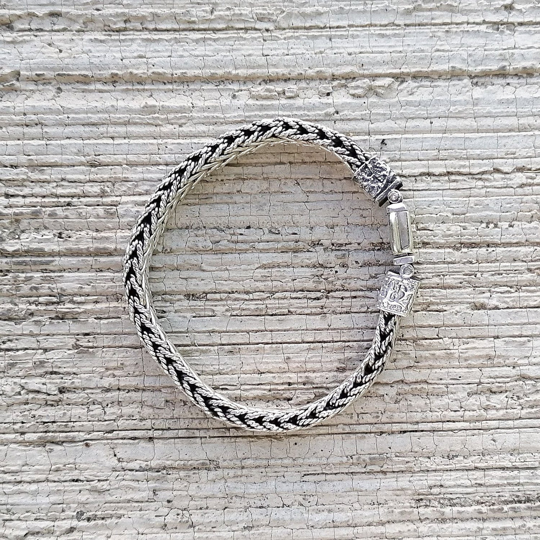 Homme Twisted Silver Bracelet